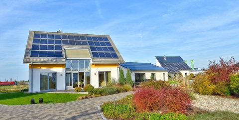 Energieeffizienzhaus: Musterhaus Leipzig im Musterhauspark Lehrte Energieeffizienzhaus: Musterhaus Leipzig im Musterhauspark Lehrte