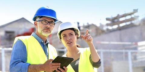 Sicherheit bei HELMA: Unabhängiger Baugutachter Sicherheit bei HELMA: Unabhängiger Baugutachter